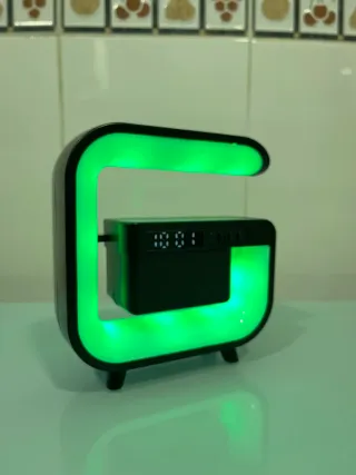 Cargador Inalámbrico Negro con Altavoz Bluetooth