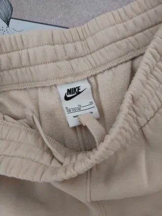 Pantalón chándal Nike beige talla XL niño