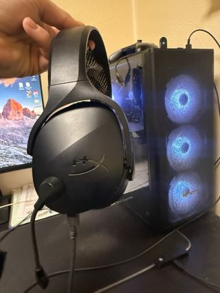 Ordenador Gaming, teclado raton y cascos