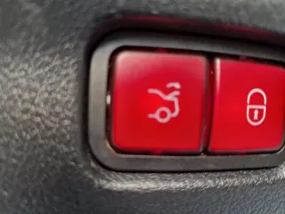 MERCEDES-BENZ C 220 CDI AMG LINE