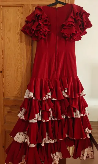 Traje de flamenca Manuela Macías rojo