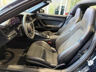 Porsche 911 (992.2) GTS 4 Targa T-Hybrid 540 CV