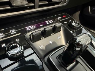 Porsche 911 (992.2) GTS 4 Targa T-Hybrid 540 CV