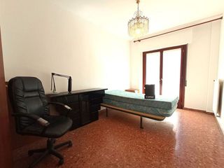 Piso en venta en Universidad - Los Lirios en Logroño