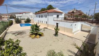 Local comercial en venta en Fortuna