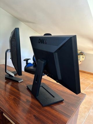 Monitores Dell (2 unidades)
