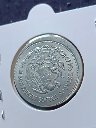 Moneda error desplazada sin circular México 86