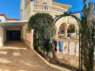 Casa pareada en venta en Empuriabrava en Castelló d´Empúries