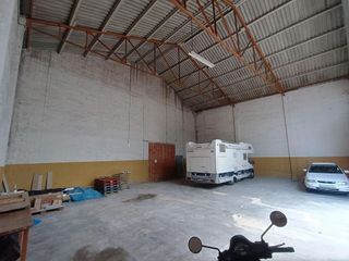 Local comercial en alquiler en Amposta