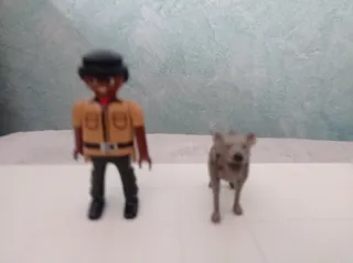 Figura Hiena y Trabajador Playmobil