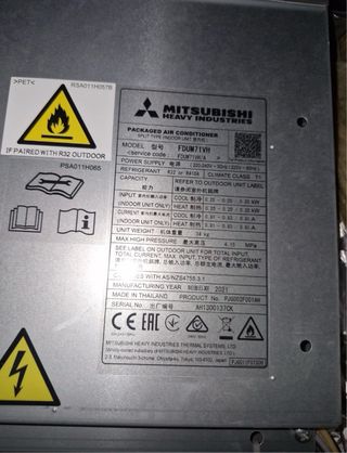 Climatizador Mitsubishi con compresor y termostato
