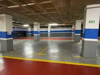 Garaje en alquiler en Creu Alta en Sabadell