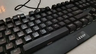 Tastiera meccanica LESHP nera