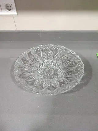 Recipiente de cristal decorado