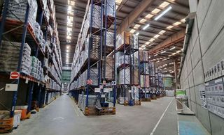 Nave industrial en alquiler en Zona Estación en Valdemoro