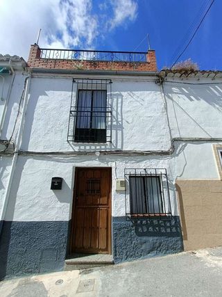 Casa en venta en Montefrío