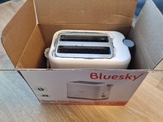 Tostadora Bluesky 870W