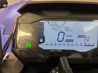BMW G 310 R - Moto Naked