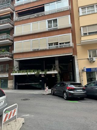 Garaje en venta en Lista en Madrid
