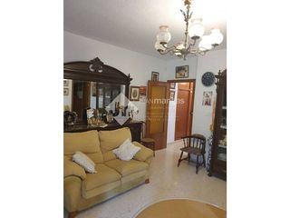 Piso en venta en Lucena