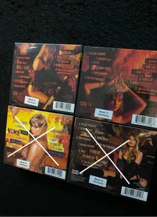 Taylor Swift The Life of a Showgirl Deluxe