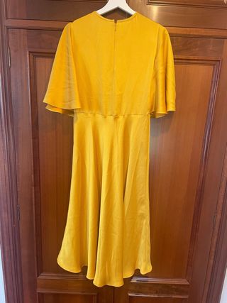 Vestido fiesta dorado Carolina Herrera