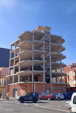 Edificio en venta en Zona Llombai en Burriana