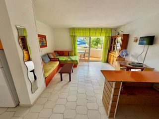 Piso en venta en Parque de la Paloma en Benalmádena