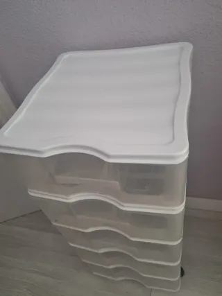 Cajonera in plastica con 5 cassetti trasparente