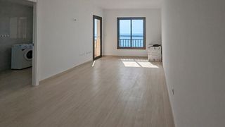 Piso en venta en Playa de los Boliches en Fuengirola