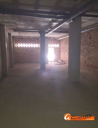 Local comercial en venta en Zona de la Vega en Antequera