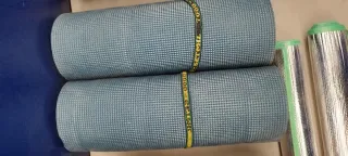 Material retro: mochila, sacos esterillas y tienda