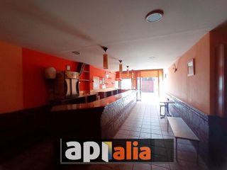 Local comercial en venta en Pedró en Cornellà de Llobregat