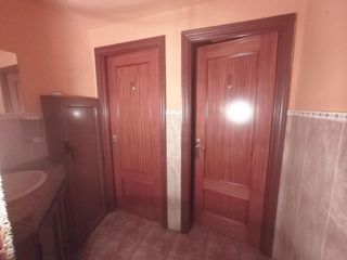 Local comercial en venta en Pedró en Cornellà de Llobregat