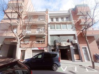 Local comercial en venta en Pedró en Cornellà de Llobregat