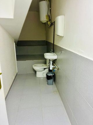 Local comercial en alquiler en El Calderi - Estació del Nord - Estació de França en Mollet del Vallès