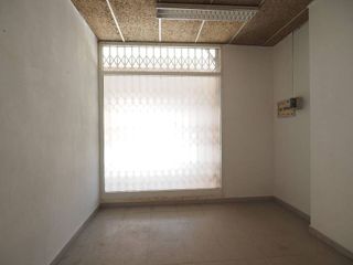 Local comercial en alquiler en Instituts - Ponent - Sota el Camí Ral en Granollers