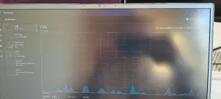 MSI Stealth 15M i7-1185G7 16GB RAM GTX 1660 Ti SSD