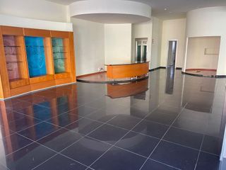 Local comercial en alquiler en Cala de Finestrat en Finestrat