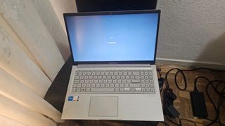 ASUS Vivobook 15 F1504VA-NJ2393W