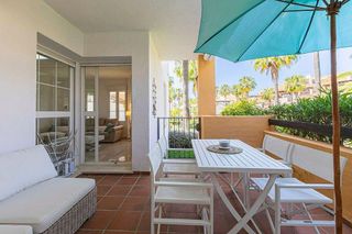 Piso en alquiler en Los Monteros - Bahía de Marbella en Marbella