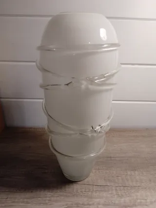 Vaso cristallo bianco con spirale trasparente