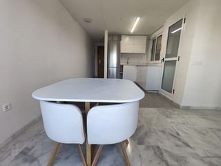 Piso en alquiler en Parque Ayala - Jardín de la Abadía - Huelín en Málaga