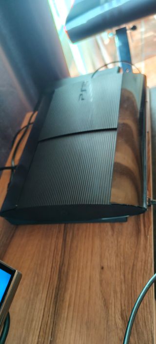 Sony PS3 Super Slim 500GB + FIFA 16