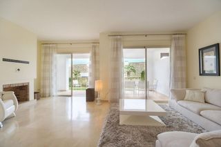 Casa adosada en venta en Calahonda en Mijas