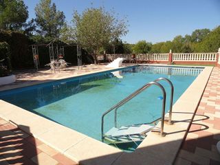 Chalet en venta en Monserrat