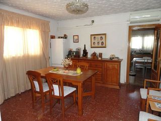 Chalet en venta en Monserrat
