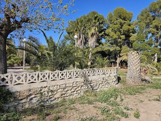 Chalet en venta en Novelda