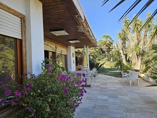 Chalet en venta en Novelda