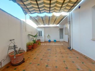 Casa en venta en Baeza